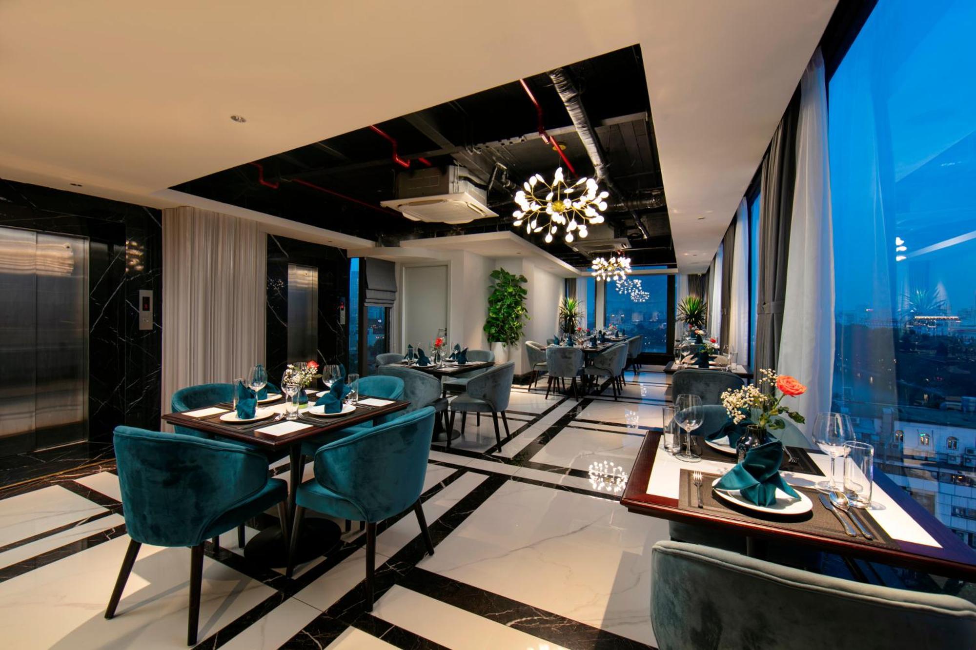 May De Ville Luxury Hotel & Spa Hanoi Exterior photo